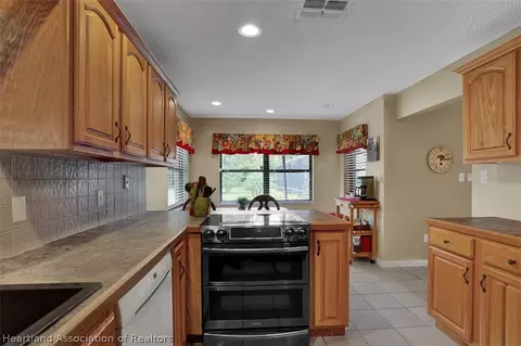 4336 Duffer Loop, Sebring, FL 33872 photo 10