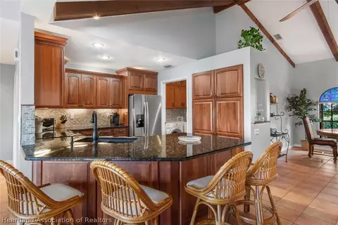 2001 Manatee Dr, Sebring, FL 33870 photo 8