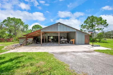 9208 Canter Path, Sebring, FL 33875 photo 13