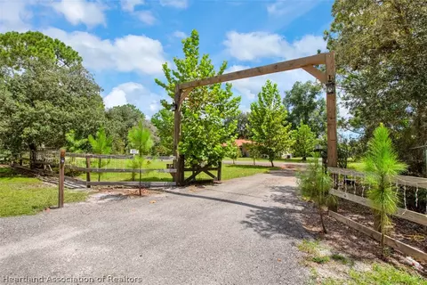 9208 Canter Path, Sebring, FL 33875 photo 6