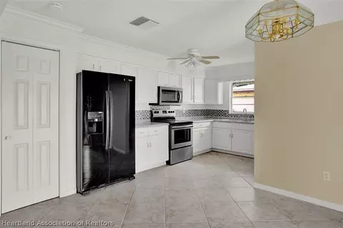 233 Thrush Ave, Sebring, FL 33870 photo 20
