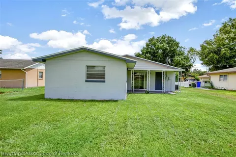 233 Thrush Ave, Sebring, FL 33870 photo 12