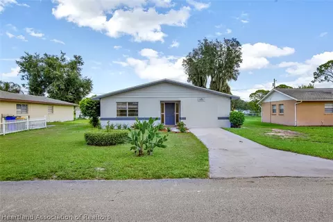 233 Thrush Ave, Sebring, FL 33870 photo 8