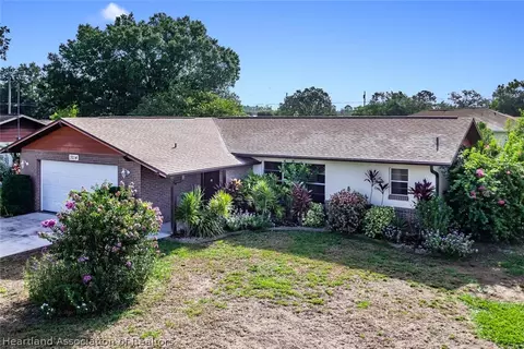 3214 Cedar Dr, Sebring, FL 33875 photo 1