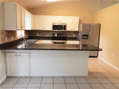 3801 Citroen Dr, Sebring, FL 33872 photo 7