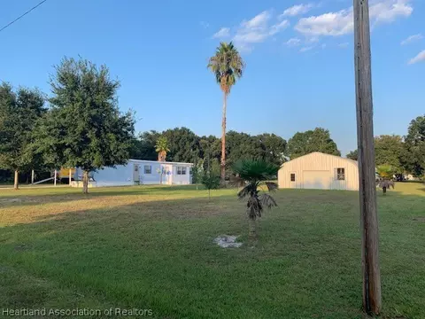 336 Pleasant Ln, Lorida, FL 33857 photo 2