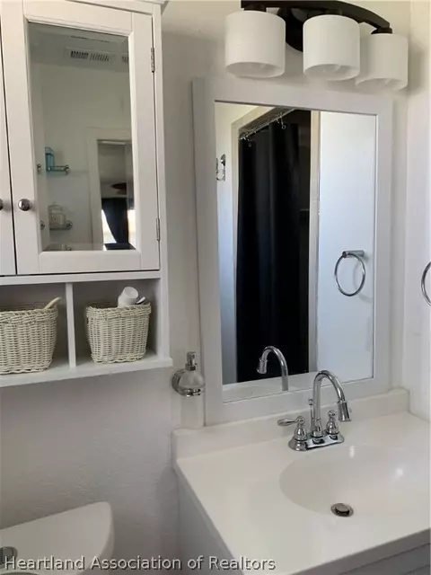 1012 Forest Rd, Sebring, FL 33872 photo 6
