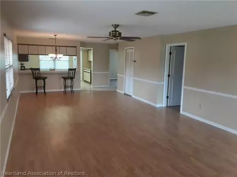 3022 Summertree Dr, Sebring, FL 33872 photo 8