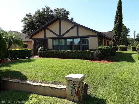 3022 Summertree Dr, Sebring, FL 33872 photo 1