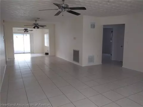 313 Sparrow Ave, Sebring, FL 33870 photo 6