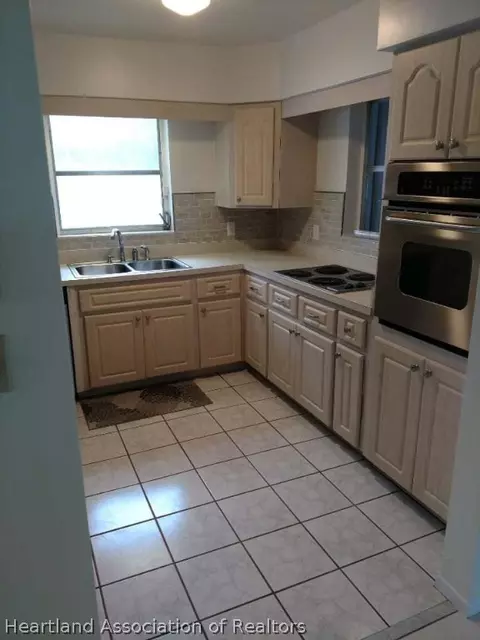 313 Sparrow Ave, Sebring, FL 33870 photo 10
