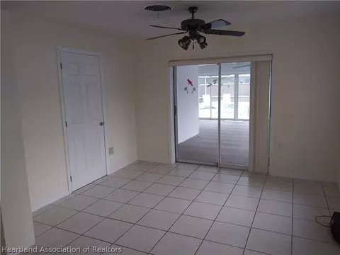 313 Sparrow Ave, Sebring, FL 33870 photo 9