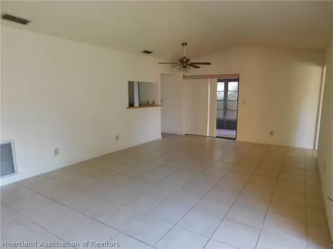 4703 Granada Blvd, Sebring, FL 33872 photo 2
