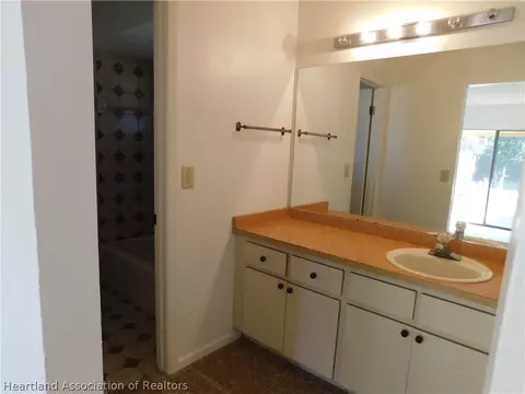 4703 Granada Blvd, Sebring, FL 33872 photo 9