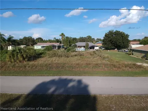 4824 Whiting Dr, Sebring, FL 33870 photo 1