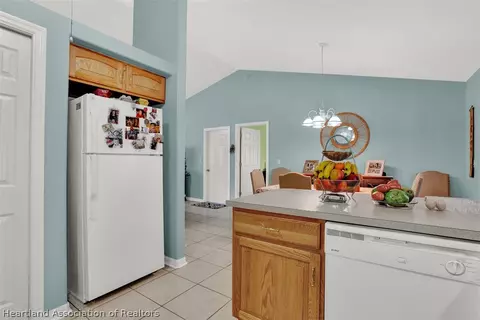 9130 Canter Path, Sebring, FL 33875 photo 11