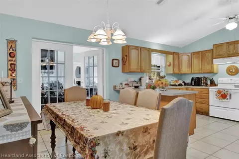 9130 Canter Path, Sebring, FL 33875 photo 13