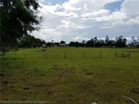 2003 Valentine Ave, Lorida, FL 33857 photo 9