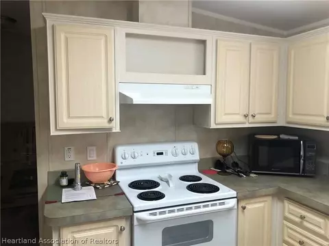 113 St Agnes St, Sebring, FL 33870 photo 6