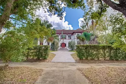 605 Summit Dr, Sebring, FL 33870 photo 2