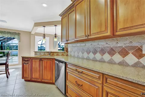 2800 Divot Rd, Sebring, FL 33872 photo 9