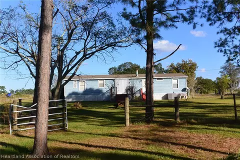 958 Farm Rd, Sebring, FL 33876 photo 2