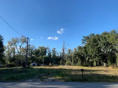 814 River Dr, Sebring, FL 33875 photo 1