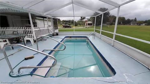5901 Glens Ct, Sebring, FL 33876 photo 14