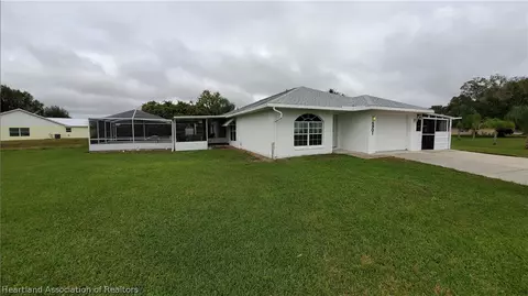 5901 Glens Ct, Sebring, FL 33876 photo 2