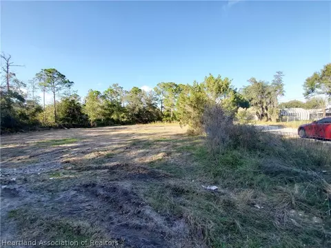 400 Parrot Ave, Sebring, FL 33870 photo 3