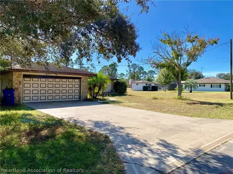 204 Thrush Ave, Sebring, FL 33870 photo 4