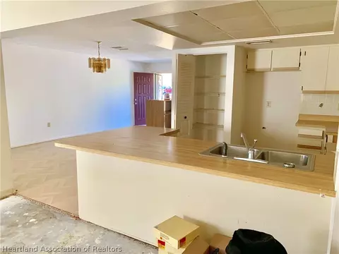 204 Thrush Ave, Sebring, FL 33870 photo 8