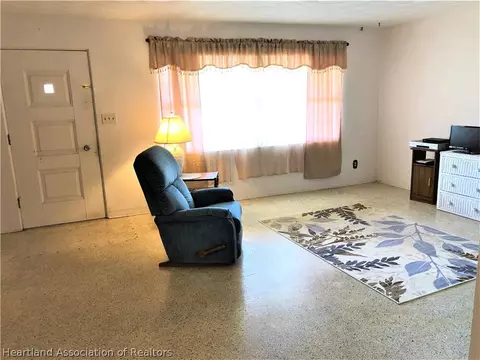 2241 Avalon Rd, Sebring, FL 33870 photo 4