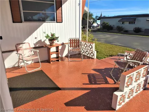 8180 Clara St, Sebring, FL 33870 photo 4