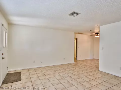 3430 King Dr, Sebring, FL 33870 photo 4