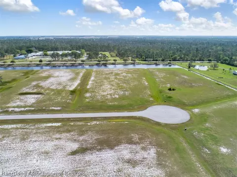 2002 Overlook Bay Dr, Sebring, FL 33875 photo 1