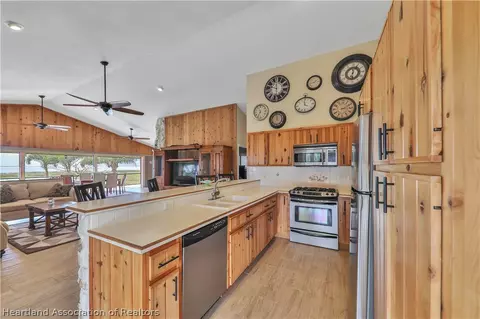 113 Wild Duck Pt, Lorida, FL 33857 photo 15