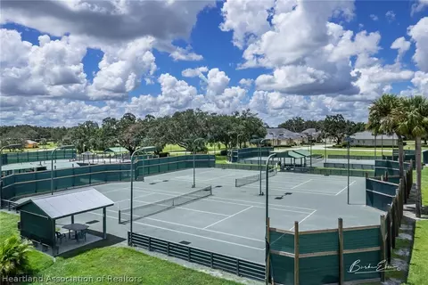 7054 Strafford Oaks Dr, Sebring, FL 33875 photo 9