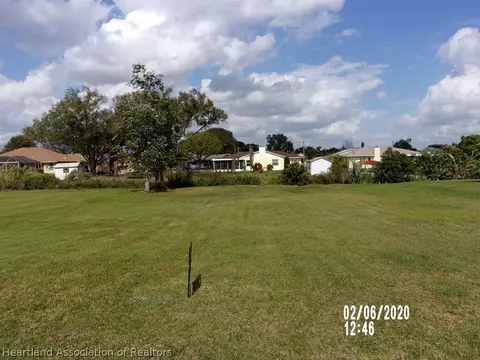 2202 Jackson Dr, Sebring, FL 33870 photo 1