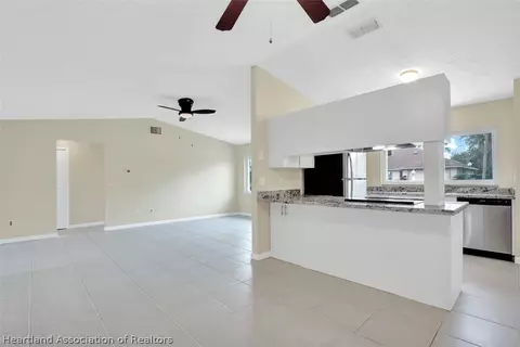 4815 Calatrava Ave, Sebring, FL 33872 photo 4