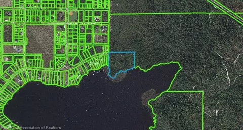 6230 Lake Front Dr, Sebring, FL 33876 photo 2