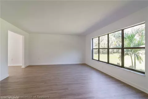 1825 Wright Ln, Lorida, FL 33857 photo 3
