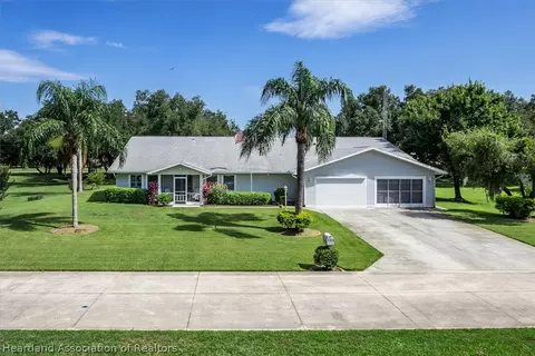 301 Cardinal Rd, Sebring, FL 33876 photo 1