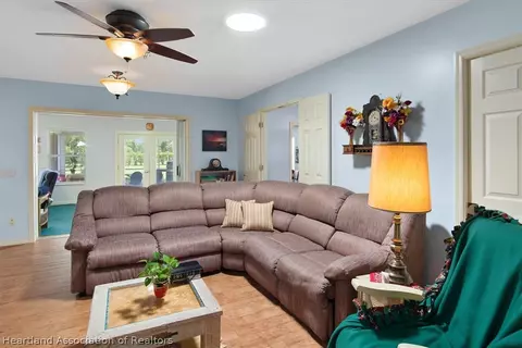 301 Cardinal Rd, Sebring, FL 33876 photo 4