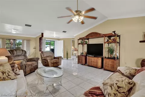 110 Cypress Pt, Lorida, FL 33857 photo 8