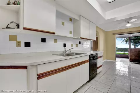 110 Cypress Pt, Lorida, FL 33857 photo 15