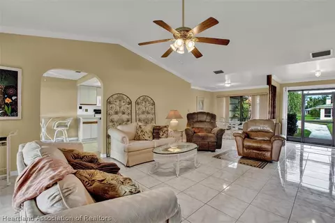 110 Cypress Pt, Lorida, FL 33857 photo 11