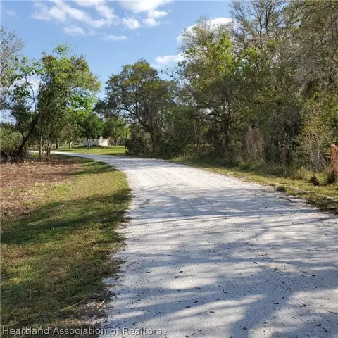 2506 Pine Needle Dr, Sebring, FL 33875 photo 5