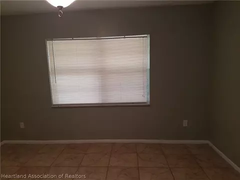 2355 28th Street 40e, Okeechobee, FL 34974 photo 5