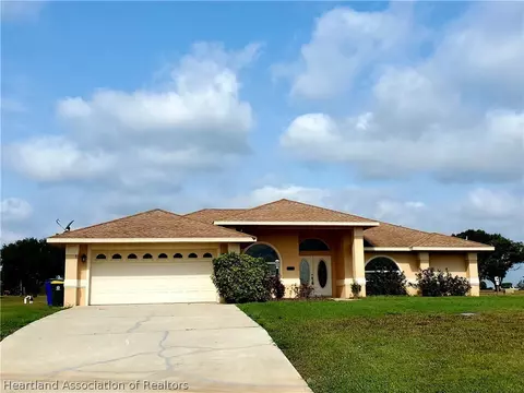7809 Maya Ct, Sebring, FL 33876 photo 1